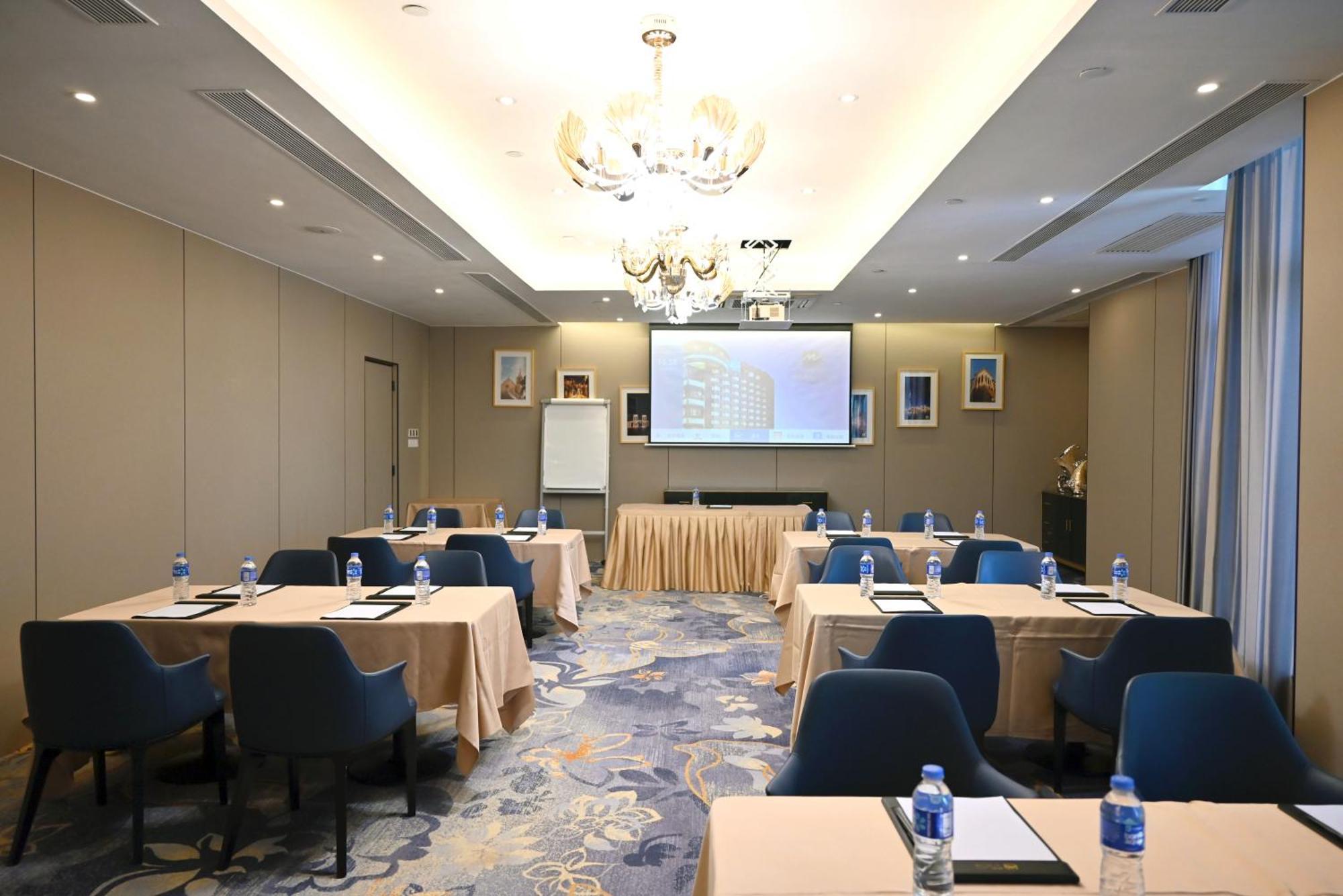 Metropark Hotel Макао Экстерьер фото