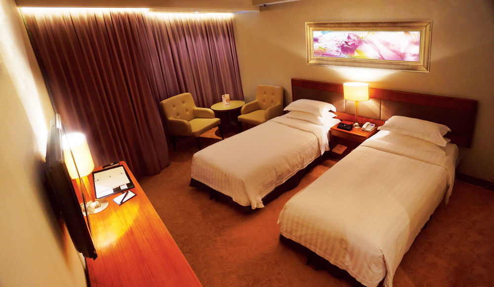 Metropark Hotel Макао Экстерьер фото